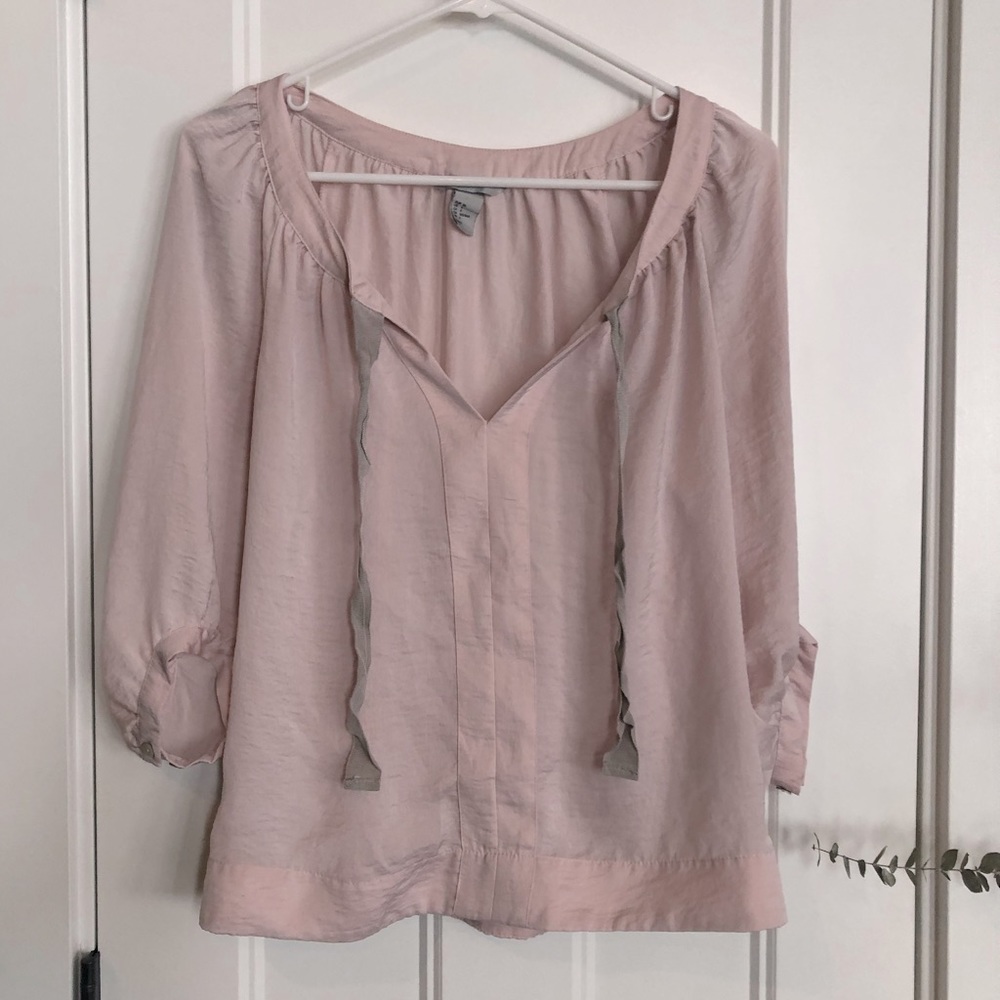 ⭐️💗(H&M) Dusty Pink Blouse - Picture 1 of 5